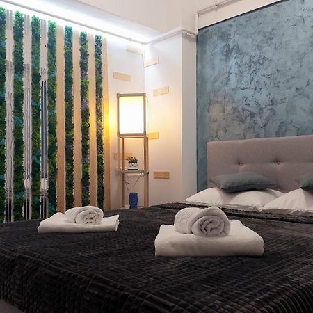 Anelisse Apartments Западен Ефорие Екстериор снимка