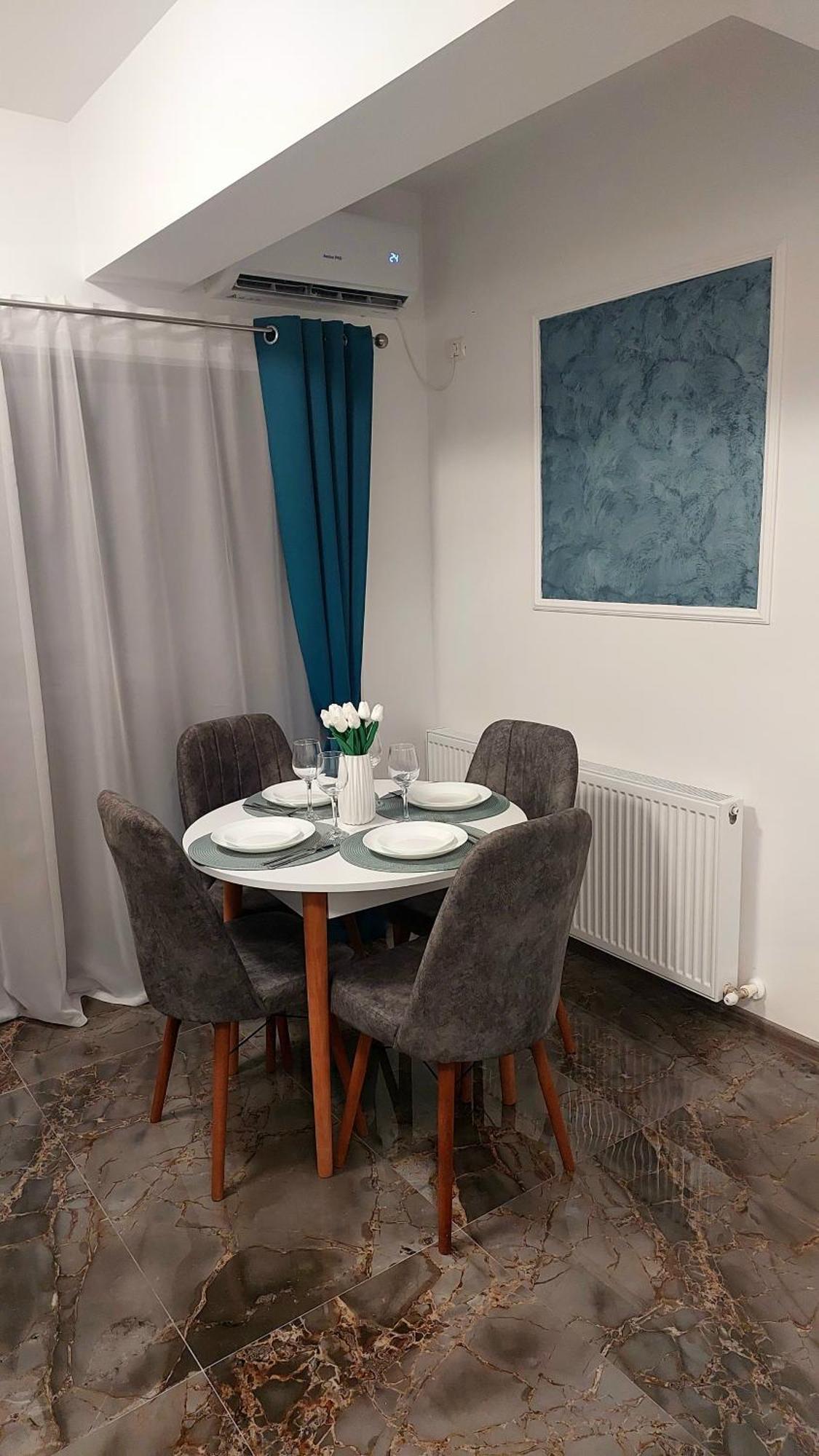 Anelisse Apartments Западен Ефорие Екстериор снимка